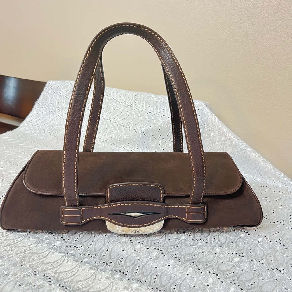 Tods Vintage Elegant Brown Leather Handbag. NWOT - Picture 2 of 9